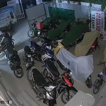 Hotel Nha Nghi Hoa Muoi Gio Tan Tao Zewnętrze zdjęcie