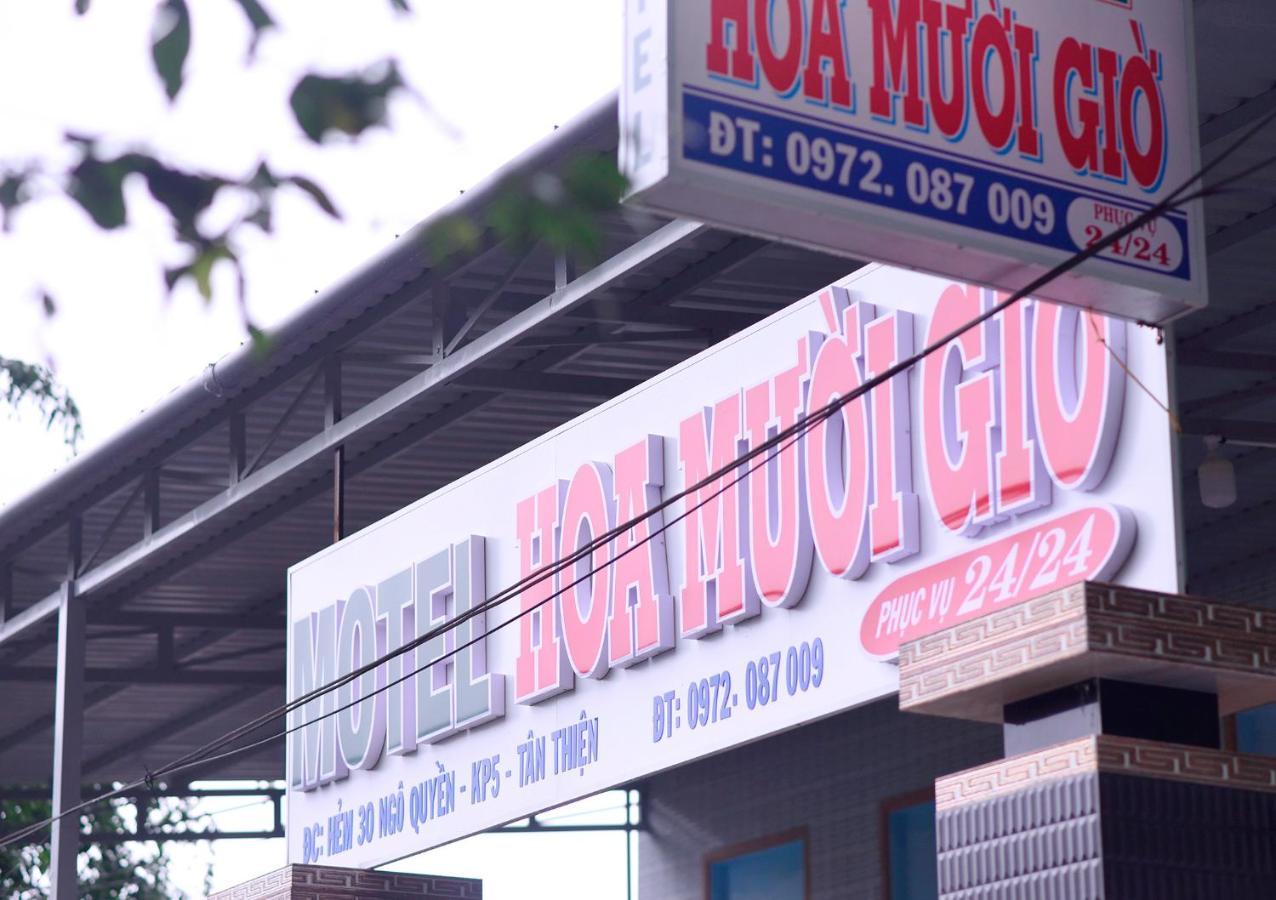 Hotel Nha Nghi Hoa Muoi Gio Tan Tao Zewnętrze zdjęcie